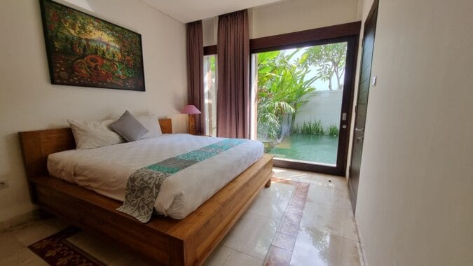 Elizabeth 3br villa near Canggu 2