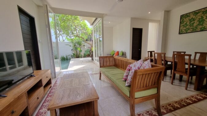 Elizabeth 3br villa near Canggu 8
